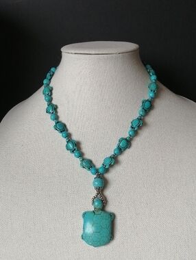 Turquoise Colour Resin Turtle Pendant Necklace